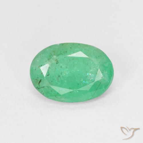0.76ct 자연스러운 미디엄 그린 에메랄드, 타원형, VS-SI