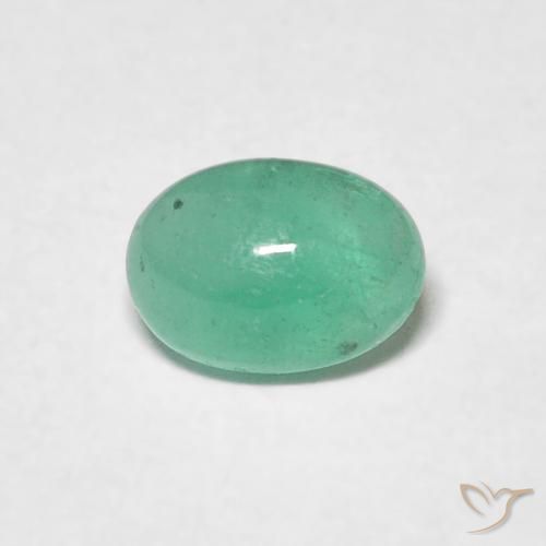 0.55ct 자연스러운 미디엄 그린 에메랄드, 타원형, 투명한