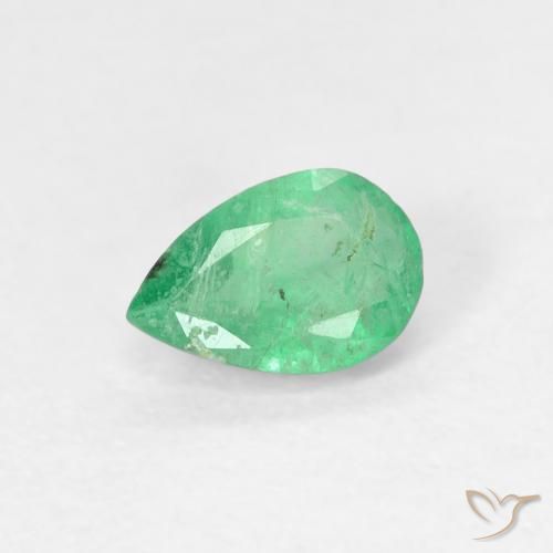 0.40ct 자연스러운 미디엄 그린 에메랄드, 배 모양, SI