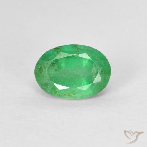 0.52ct 자연스러운 미디엄 그린 에메랄드, 타원형, SI