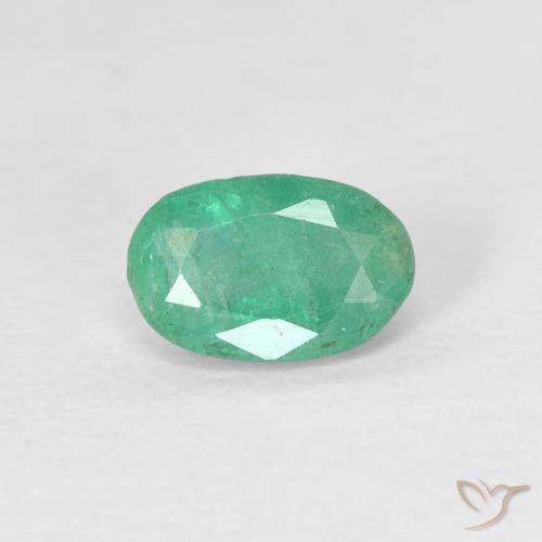 0.52ct 자연스러운 연한 초록색 에메랄드, 타원형, SI