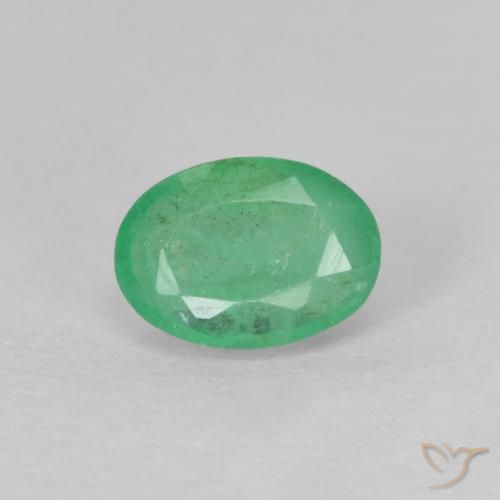 0.49ct 자연스러운 미디엄 그린 에메랄드, 타원형, VS-SI