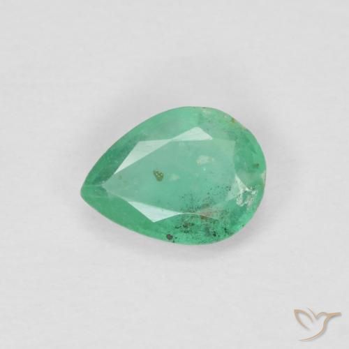 0.25ct 자연스러운 제이드 그린 에메랄드, 배 모양, VS-SI