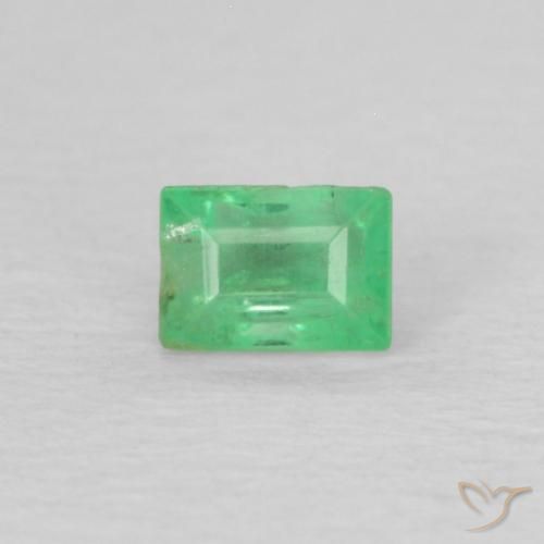 0.21ct 자연스러운 미디엄 그린 에메랄드, 바게트, SI-I1