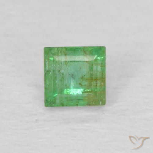 0.15ct 자연스러운 황록색 에메랄드, 정사각형, VS-SI