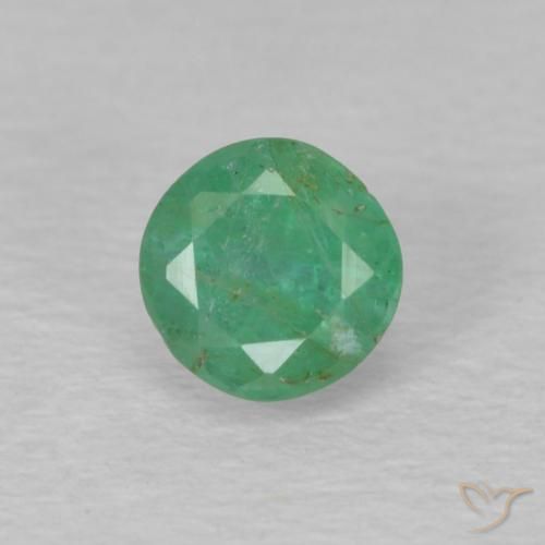 0.30ct 자연스러운 미디엄 그린 에메랄드, 둥근, VS-SI