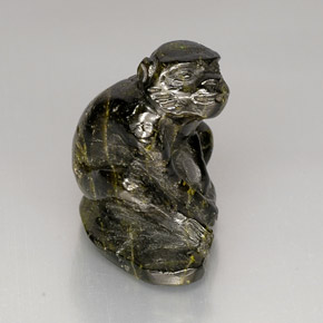 38.79캐럿 천연 다크 그린 에피도트, 멋진 모양, 21.7×14.4 mm, 불투명체