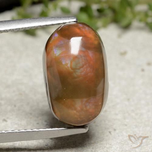6.66ct 자연스러운 다색 파이어 마노, 타원형, 불투명체