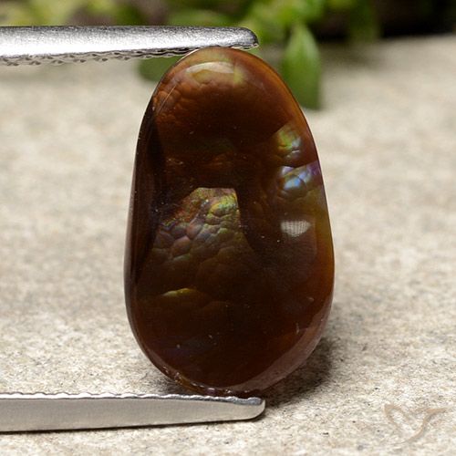 2.38ct 자연스러운 다색 파이어 마노, 타원형, 불투명체