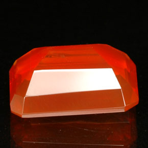 1.92캐럿 천연 만다린 파이어 오팔, 투명한, 10×7.5 mm, 투명/반투명