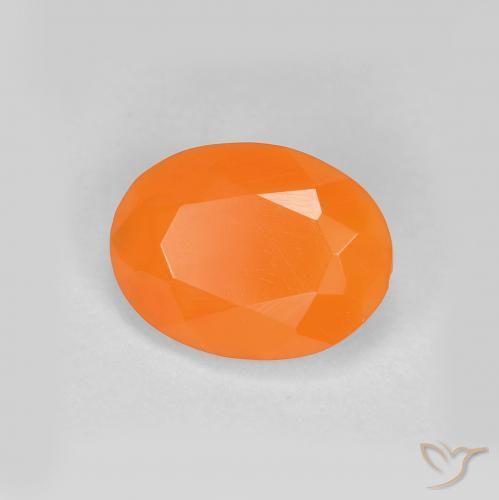 0.70ct 자연스러운 붉은 오렌지 파이어 오팔, 타원형, 투명한