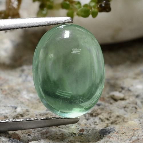4.23ct 자연스러운 쿨 그린 형석, 타원형, 투명한