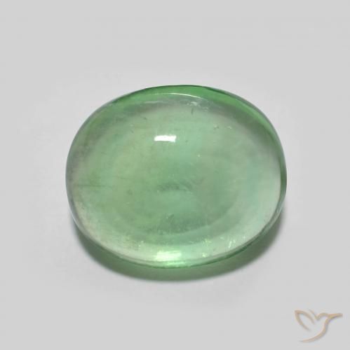 5.26ct 자연스러운 따뜻한 녹색 형석, 타원형, 투명한