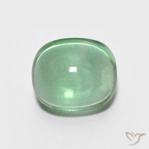 3.90ct 자연스러운 연한 초록색 형석, 타원형, 투명한
