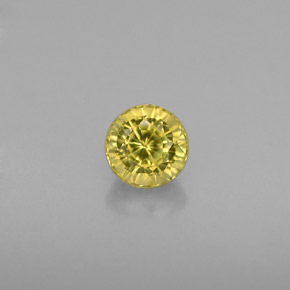 0.54캐럿 천연 녹빛 골든 그로슐라 가넷, 라운드 컷, 4.50 mm, VS