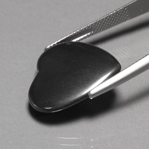 22.95캐럿 천연 블랙 그레이 헤마타이트, 하트 모양, 20.4×19.1 mm, 불투명체
