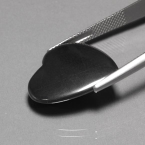 23.13캐럿 천연 블랙 그레이 헤마타이트, 하트 모양, 20.3×19.1 mm, 불투명체