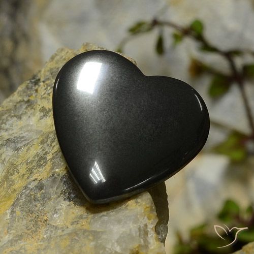23.44ct 자연스러운 블랙 그레이 적철광, 마음, 불투명체