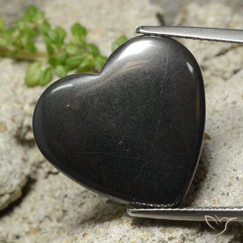 23.05ct 자연스러운 짙은 회색 적철광, 마음, 불투명체