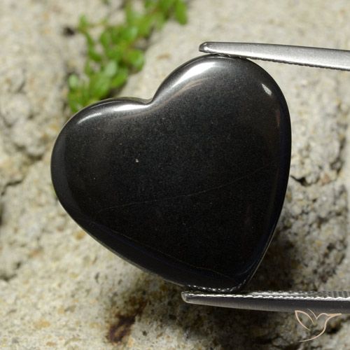 22.87ct 자연스러운 짙은 회색 적철광, 마음, 불투명체