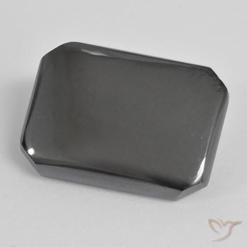 17.55ct 자연스러운 미디엄 그레이 적철광, 에메랄드 컷, 불투명체