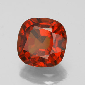 2.64캐럿 천연 시나몬 오렌지 헤소나이트 가넷, 쿠션 컷, 8.1×8.1 mm, VS