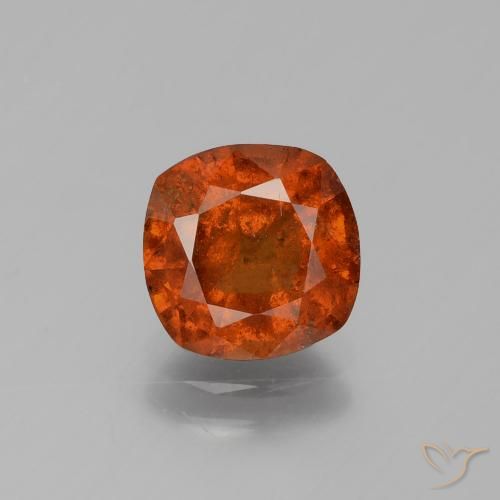 2.32ct 자연스러운 붉은 오렌지 헤소나이트 가넷, 방석, SI