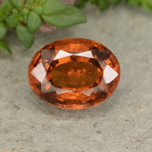 2.79ct 자연스러운 딥 오렌지 헤소나이트 가넷, 타원형, VS