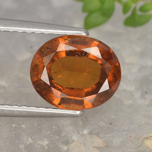 2.37ct 자연스러운 붉은 오렌지 헤소나이트 가넷, 타원형, VS-SI
