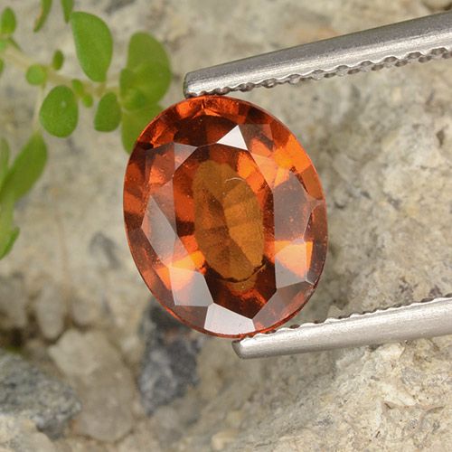 2.07ct 자연스러운 앰버 오렌지 헤소나이트 가넷, 타원형, VVS-VS