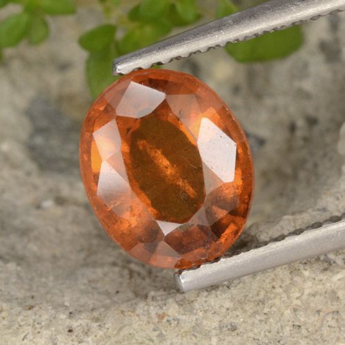 2.10ct 자연스러운 앰버 오렌지 헤소나이트 가넷, 타원형, VS-SI