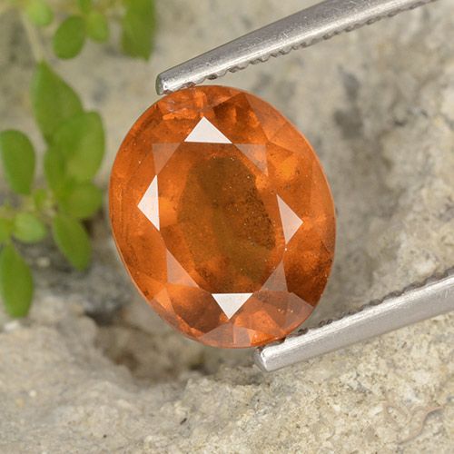 2.69ct 자연스러운 미디엄 오렌지 헤소나이트 가넷, 타원형, VS-SI