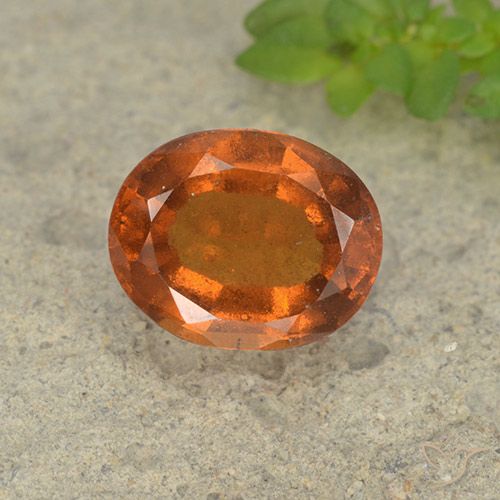 2.15ct 자연스러운 딥 오렌지 헤소나이트 가넷, 타원형, VS-SI
