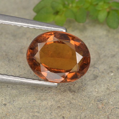 2.30ct 자연스러운 딥 오렌지 헤소나이트 가넷, 타원형, VS-SI