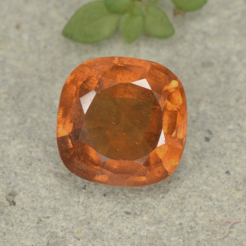 1.60ct 자연스러운 미디엄 오렌지 헤소나이트 가넷, 방석, VS-SI