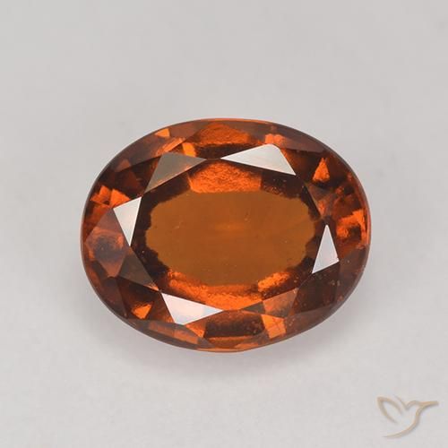 2.37ct 자연스러운 앰버 오렌지 헤소나이트 가넷, 타원형, VS