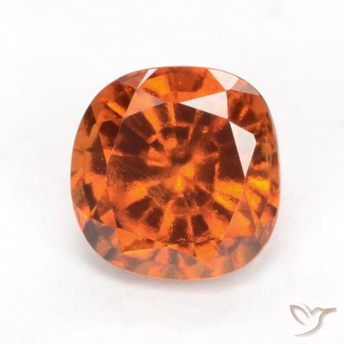 2.06ct 자연스러운 미디엄 오렌지 헤소나이트 가넷, 방석, VVS-VS