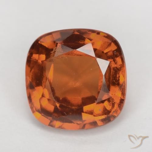 2.02ct 자연스러운 미디엄 다크 오렌지 헤소나이트 가넷, 방석, VS