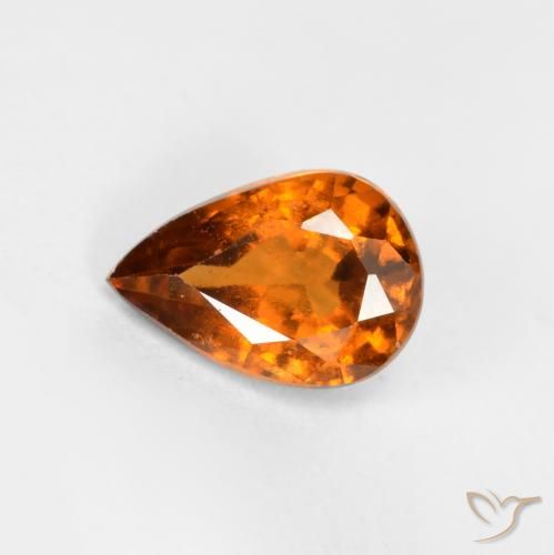 0.78ct 자연스러운 미디엄 다크 오렌지 헤소나이트 가넷, 배 모양, VS-SI