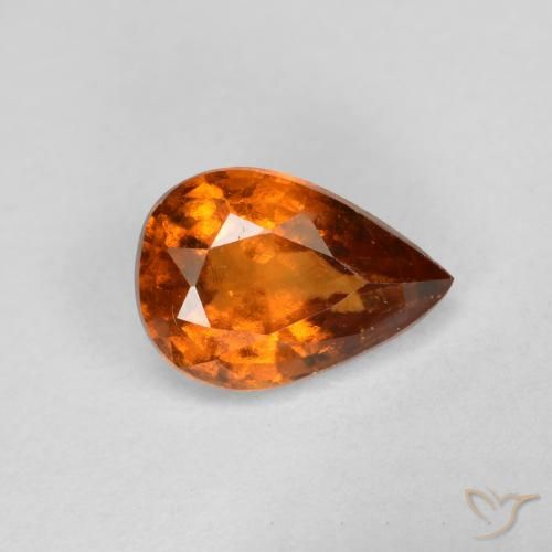 0.78ct 자연스러운 미디엄 다크 오렌지 헤소나이트 가넷, 배 모양, VS-SI