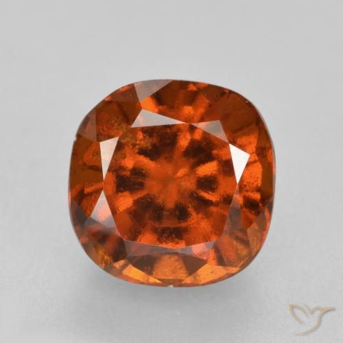 2.19ct 자연스러운 앰버 오렌지 헤소나이트 가넷, 방석, VS-SI