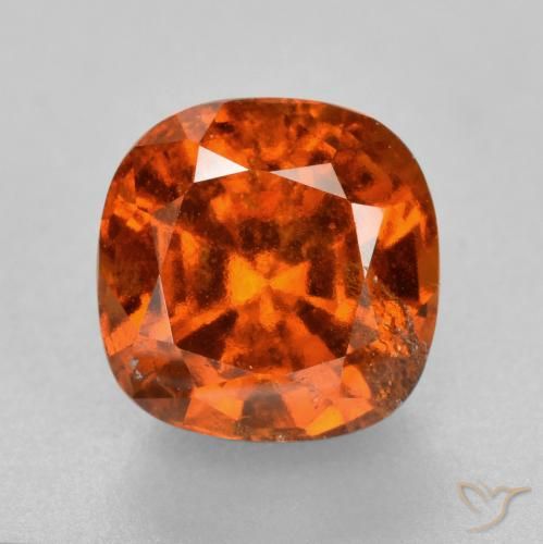 2.08ct 자연스러운 딥 오렌지 헤소나이트 가넷, 방석, SI