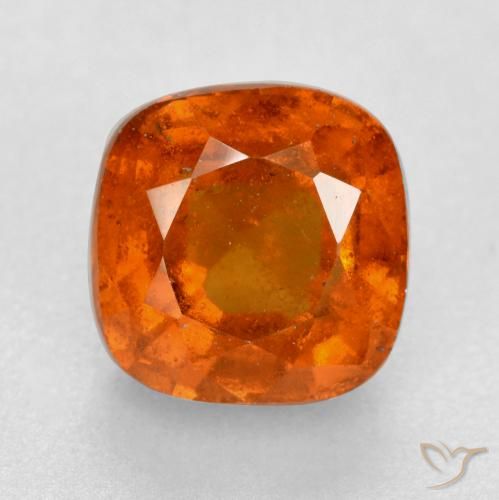 2.22ct 자연스러운 미디엄 오렌지 헤소나이트 가넷, 방석, SI