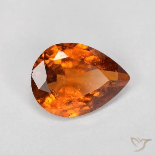 0.92ct 자연스러운 미디엄 다크 오렌지 헤소나이트 가넷, 배 모양, SI