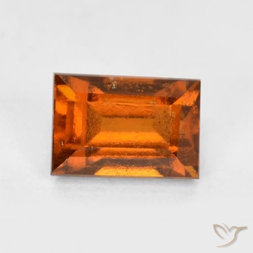 1.22ct 자연스러운 미디엄 다크 오렌지 헤소나이트 가넷, 바게트, VS