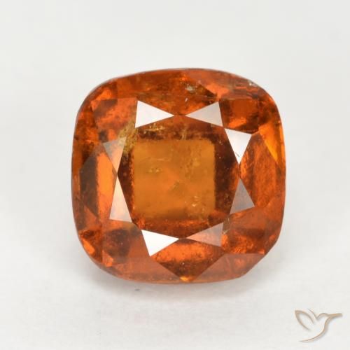 2.40ct 자연스러운 미디엄 다크 오렌지 헤소나이트 가넷, 방석, SI