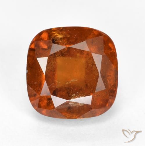 2.40ct 자연스러운 붉은 오렌지 헤소나이트 가넷, 방석, SI