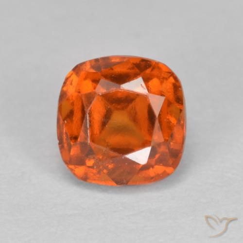 0.95ct 자연스러운 앰버 오렌지 헤소나이트 가넷, 방석, SI