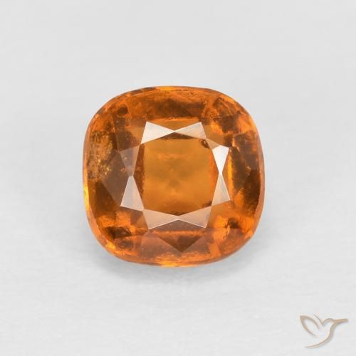 0.90ct 자연스러운 미디엄 오렌지 헤소나이트 가넷, 방석, SI