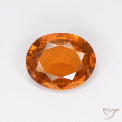 1.53ct 자연스러운 미디엄 오렌지 헤소나이트 가넷, 타원형, VS